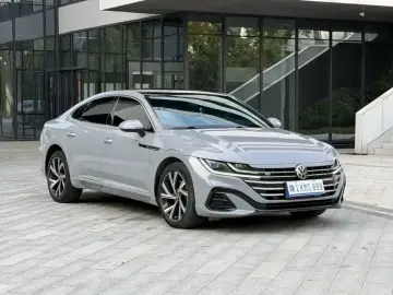 2021 Volkswagen Passat CC с пробегом 105 000 км