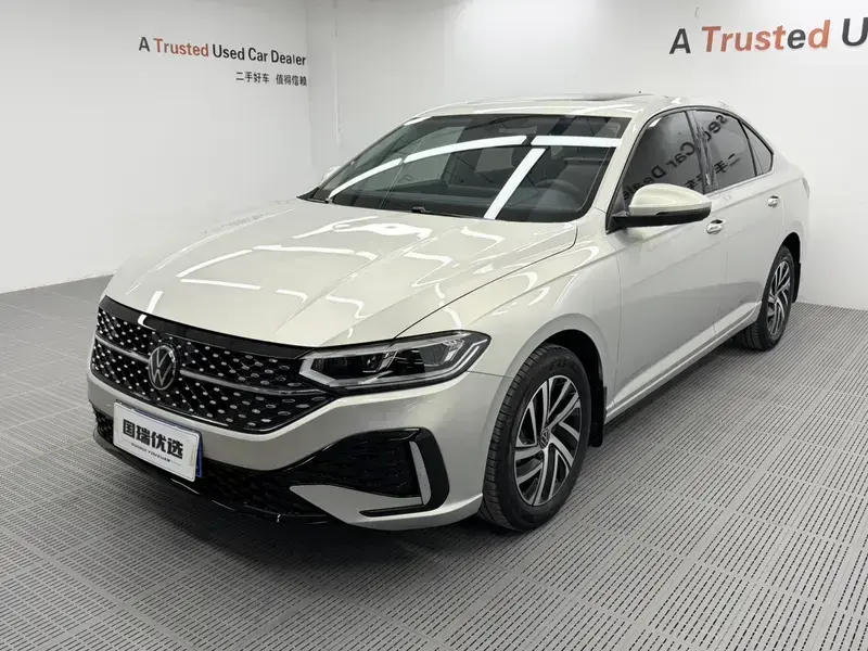 2023 Volkswagen Lavida с пробегом 18 500 км