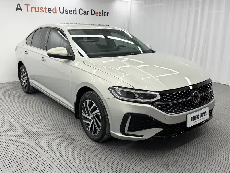 2023 Volkswagen Lavida с пробегом 18 500 км