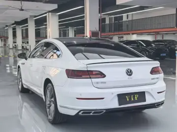 2021 Volkswagen Passat CC с пробегом 34 000 км