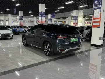 2021 Volkswagen ID.6 с пробегом 65 000 км