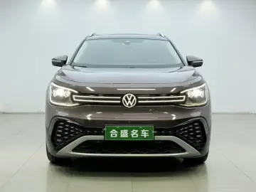 2022 Volkswagen ID.6 с пробегом 83 000 км
