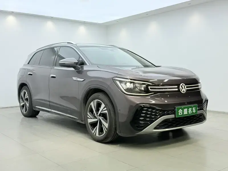2022 Volkswagen ID.6 с пробегом 83 000 км