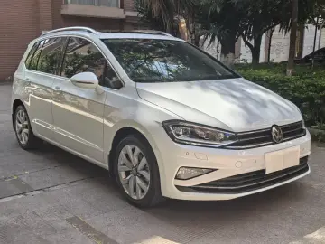 2019 Volkswagen Golf Sportsvan с пробегом 65 700 км
