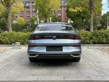 2023 Volkswagen Lamando с пробегом 17 000 км