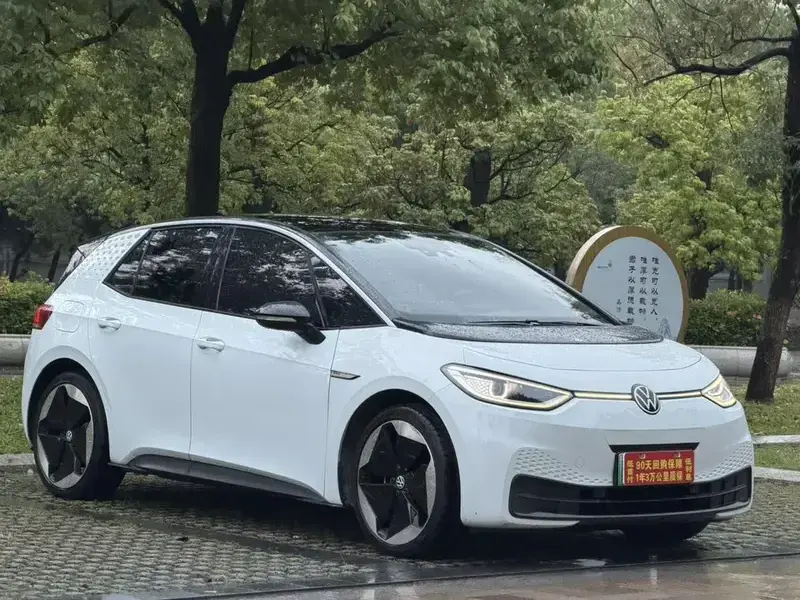 2022 Volkswagen ID.3 с пробегом 50 000 км