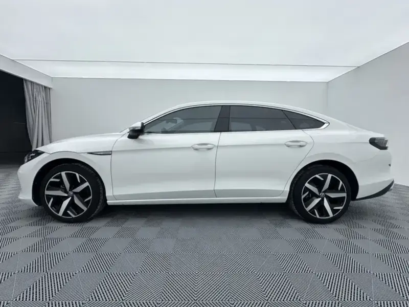 2023 Volkswagen Lamando с пробегом 19 000 км