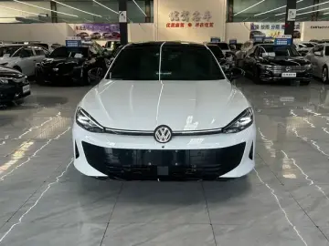 2026 Volkswagen Lamando с пробегом 1 000 км