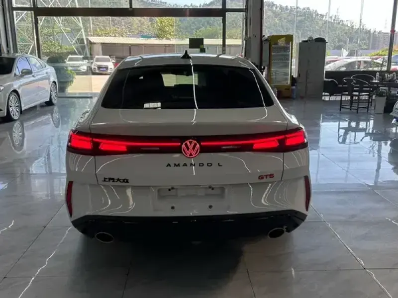 2026 Volkswagen Lamando с пробегом 1 000 км