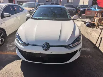 2023 Volkswagen Lamando с пробегом 26 000 км