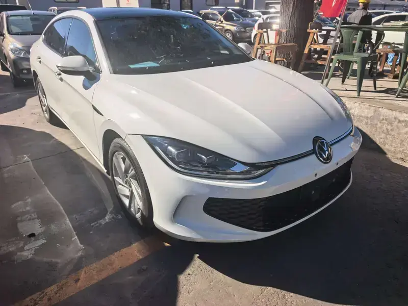 2023 Volkswagen Lamando с пробегом 26 000 км