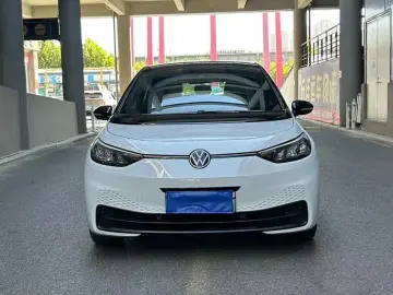 2023 Volkswagen ID.3 с пробегом 68 000 км