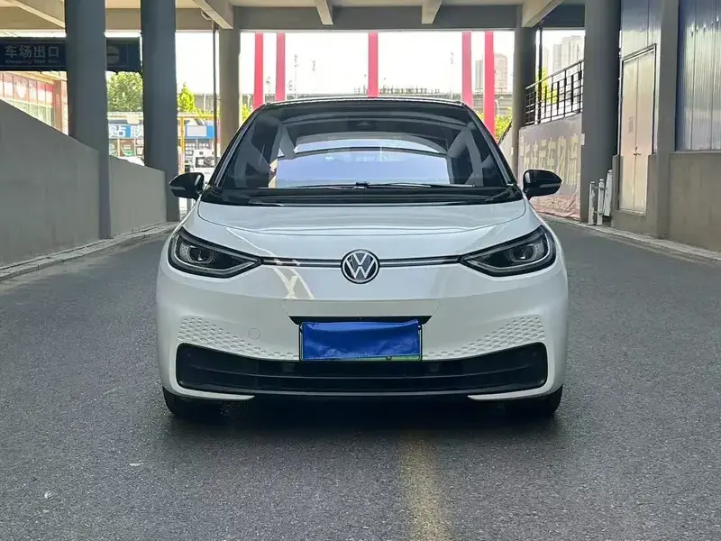2024 Volkswagen ID.3 с пробегом 50 000 км