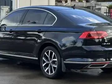 2020 Volkswagen Magotan с пробегом 40 000 км