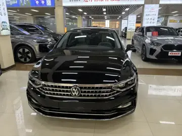 2023 Volkswagen Magotan с пробегом 29 000 км