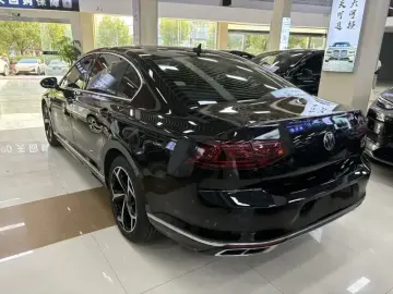 2023 Volkswagen Magotan с пробегом 29 000 км