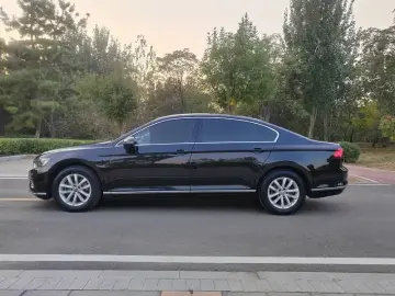 2023 Volkswagen Magotan с пробегом 100 000 км