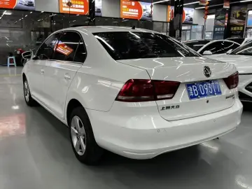 2015 Volkswagen Santana с пробегом 87 000 км