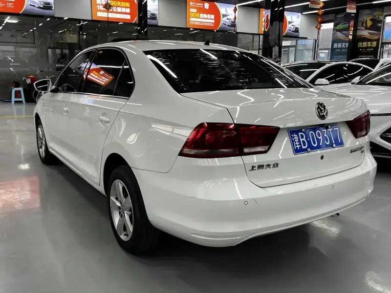 2015 Volkswagen Santana с пробегом 87 000 км