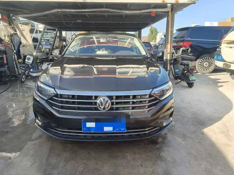 2021 Volkswagen Sagitar с пробегом 90 000 км