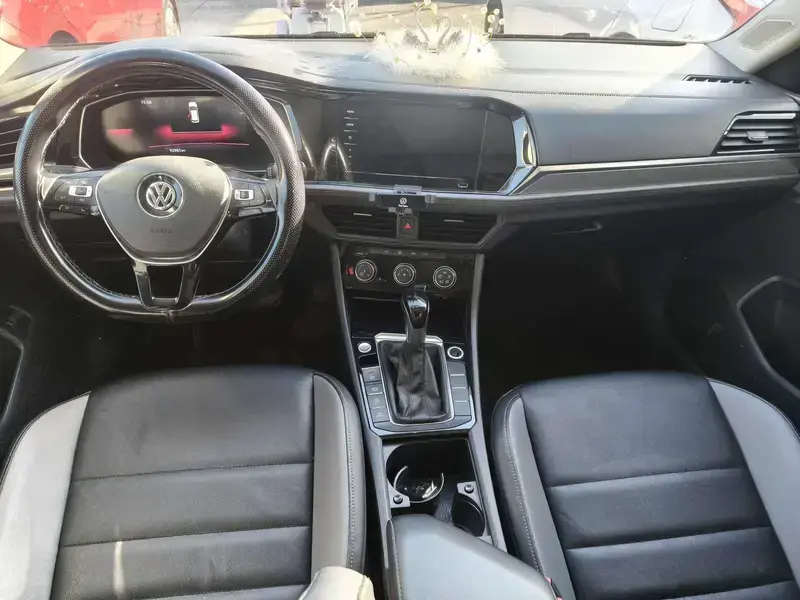 2021 Volkswagen Sagitar с пробегом 90 000 км