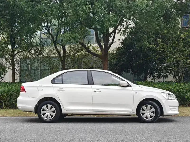 2013 Volkswagen Santana с пробегом 116 000 км