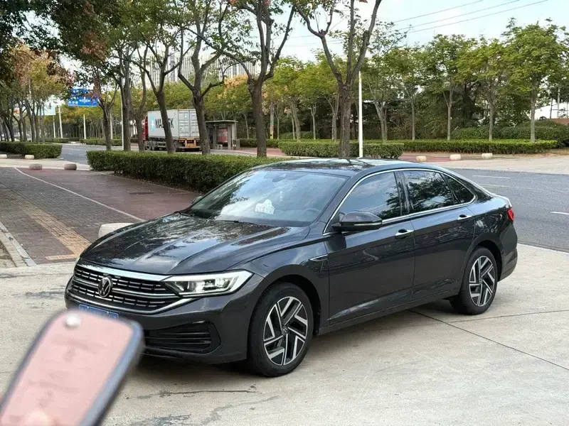 2023 Volkswagen Sagitar с пробегом 24 000 км