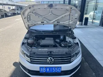 2017 Volkswagen Santana с пробегом 28 100 км