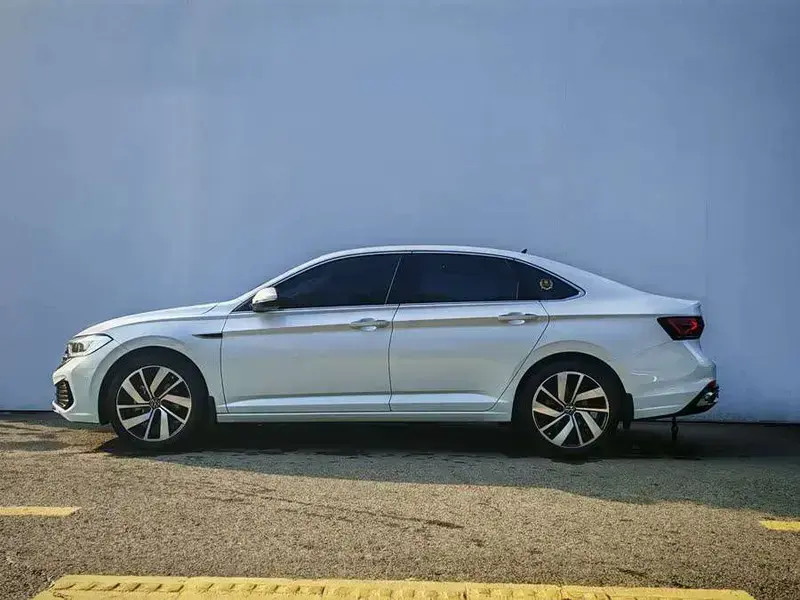 2023 Volkswagen Sagitar с пробегом 55 000 км