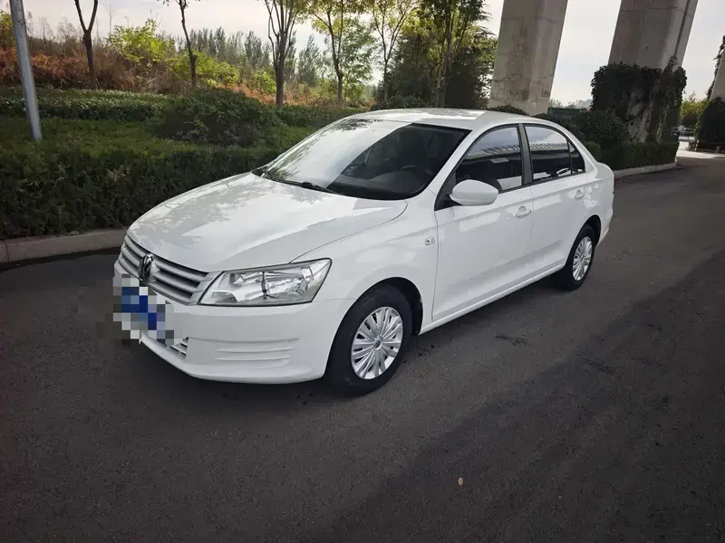 2013 Volkswagen Santana с пробегом 61 000 км