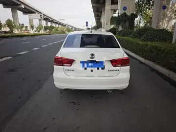 2013 Volkswagen Santana с пробегом 61 000 км