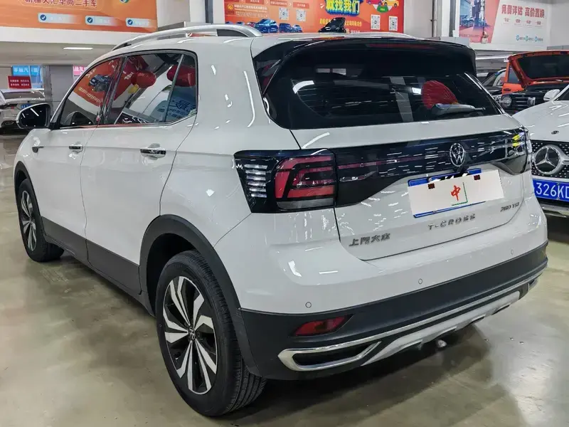 2021 Volkswagen T-Cross с пробегом 50 000 км