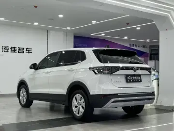 2025 Volkswagen Tharu с пробегом 11 000 км