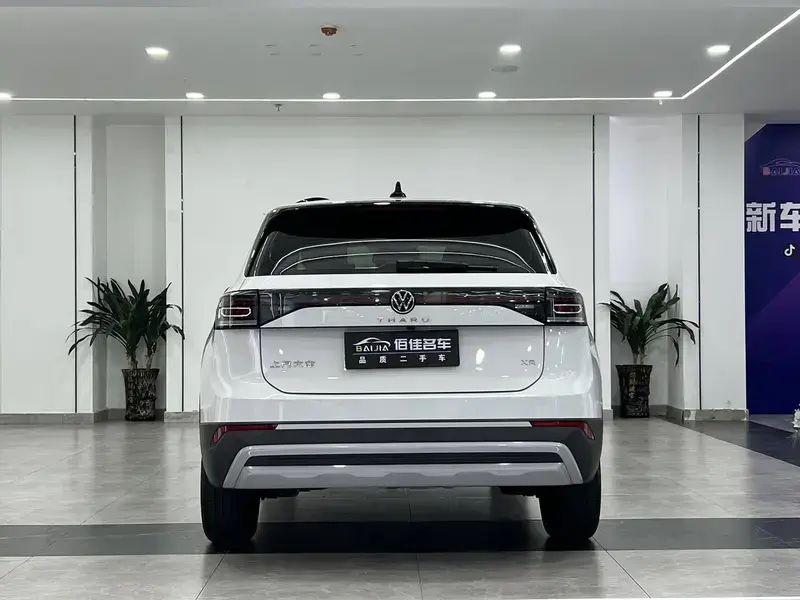 2025 Volkswagen Tharu с пробегом 11 000 км