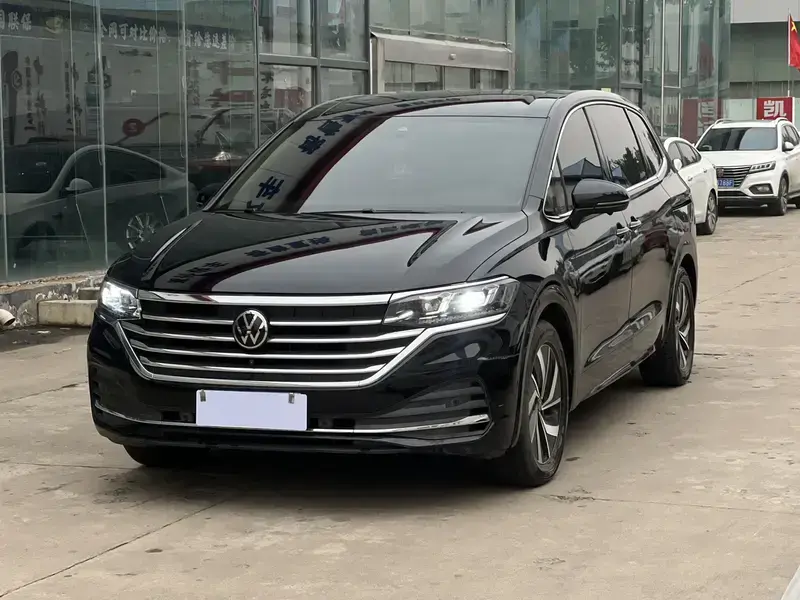 2023 Volkswagen Viloran с пробегом 68 000 км