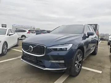 2025 Volvo XC60 с пробегом 59 000 км