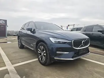 2025 Volvo XC60 с пробегом 59 000 км