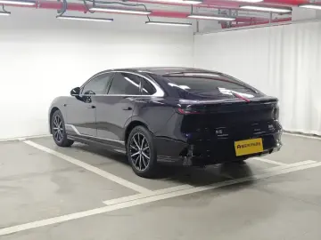 2024 Voyah Passion с пробегом 57 600 км