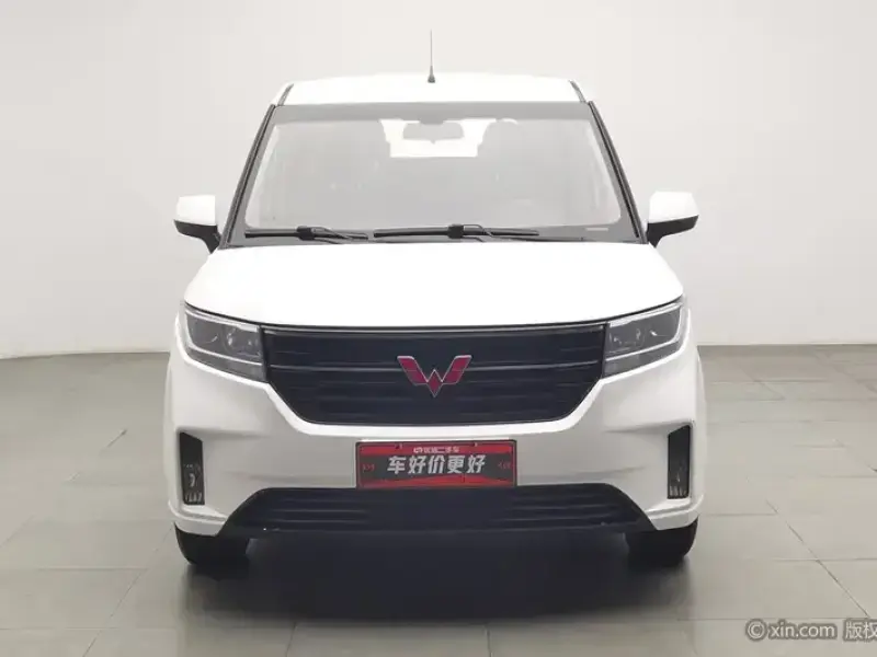 2019 Wuling Hongguang Plus с пробегом 139 000 км