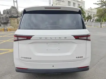 2022 Wuling Jiachen с пробегом 62 000 км