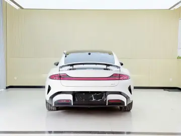 2024 Xiaomi SU7 с пробегом 73 500 км
