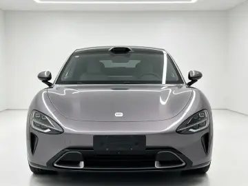 2024 Xiaomi SU7 с пробегом 17 000 км