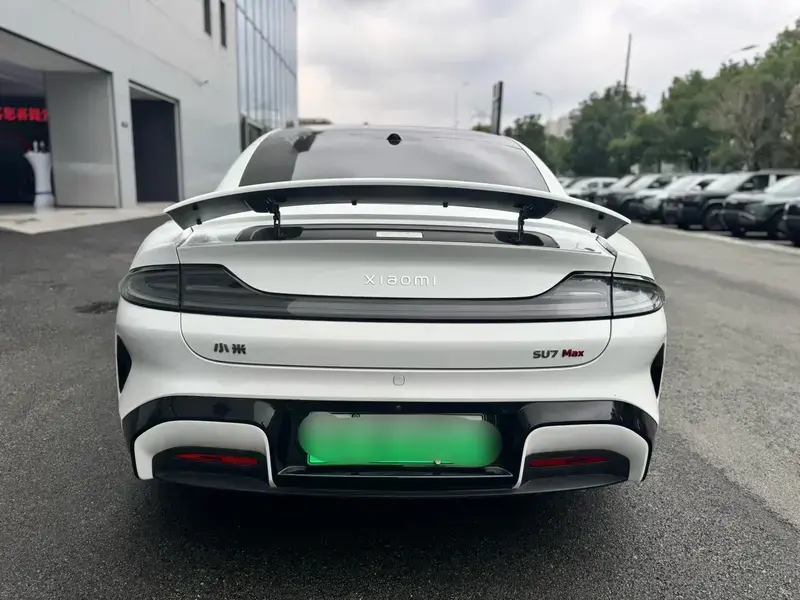 2024 Xiaomi SU7 с пробегом 50 000 км