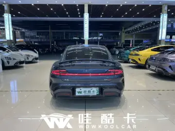 2024 Xiaomi SU7 с пробегом 31 000 км