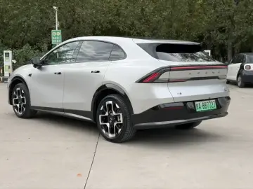 2025 Xpeng G7 с пробегом 9 000 км