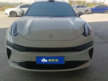 2025 Zeekr 001 с пробегом 77 000 км