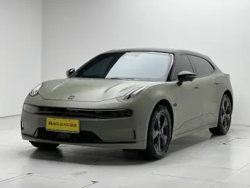 Zeekr 001