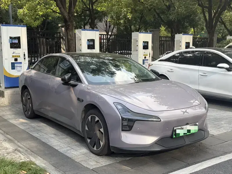 2025 Xpeng Mona M03 с пробегом 25 000 км