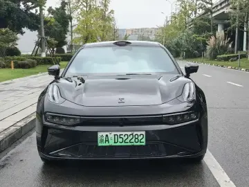 2024 Zeekr 001 с пробегом 94 000 км