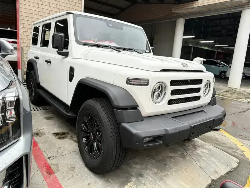 2024 212 T01 с пробегом 10 000 км